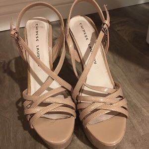 Chinese Laundry Teaser Platform Heels